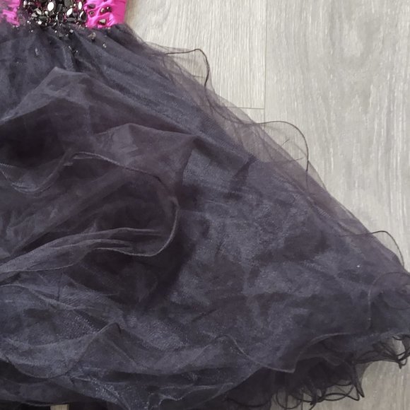 Final Chance Sale Sherri Hill Beaded Strapless Black Fuchia Tulle Dress - Picture 6 of 15